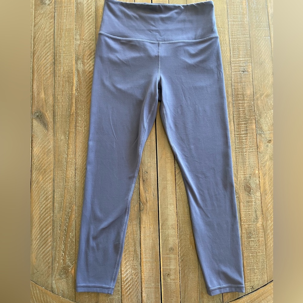 Athleta Ultra High Rise Elation 7/8 Tight Sz Small Blue/Violet Leggings! LUXE!